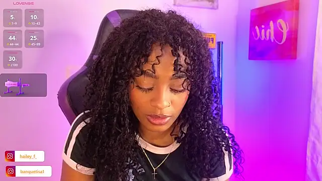 Snapshot of Heily_Fox chatting on 02/06/25, 09:53 Heily Fox online show from 02/06/25, 09:53