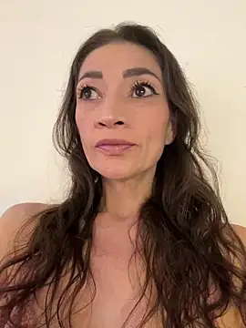 Yulia sx online show from 02/21/25, 04:48