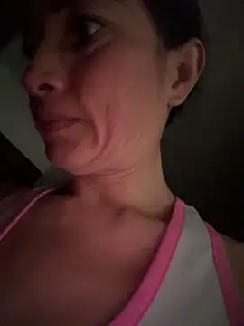 Snapshot of Yulia_sx chatting on 03/20/26, 09:52 Yulia sx online show from 03/20/26, 09:52