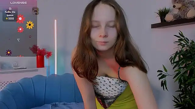 Ketrin n  online show from 02/05/25, 06:24