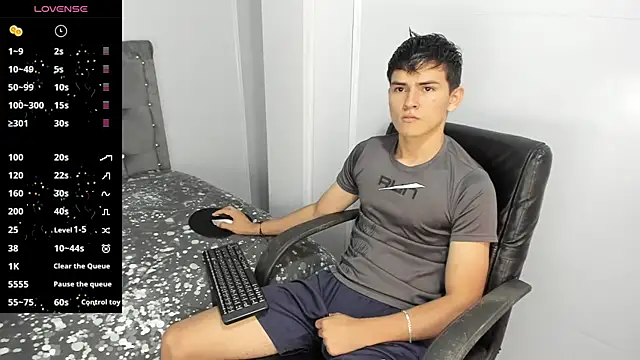 Jacobb Lee online show from 12/21/24, 06:02