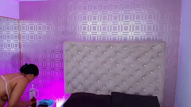 Sara Desire online show from 02/03/25, 12:25