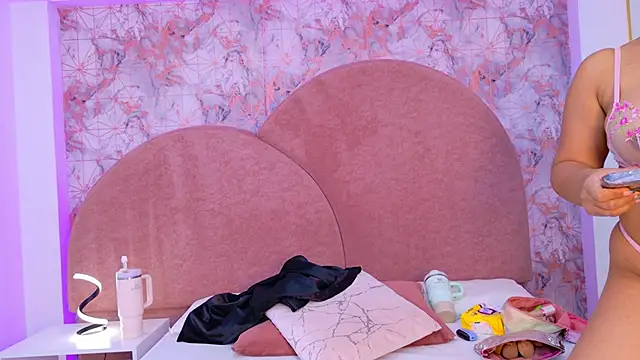 Sara Desire online show from 09/26/25, 11:47