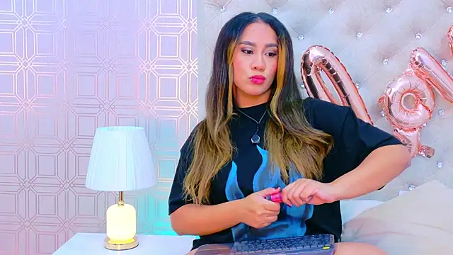 Sara Desire online show from 02/08/26, 12:19