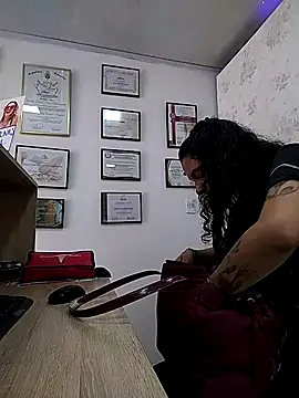 rebekka simpson online show from 03/01/25, 03:05