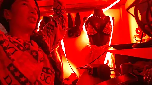 Snapshot of rebekka_simpson chatting on 03/05/26, 11:39 rebekka simpson online show from 03/05/26, 11:39