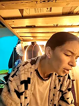 Snapshot of rebekka_simpson chatting on 03/13/26, 10:55 rebekka simpson online show from 03/13/26, 10:55