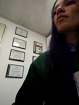 Snapshot of rebekka_simpson chatting on 03/20/26, 02:11 rebekka simpson online show from 03/20/26, 02:11