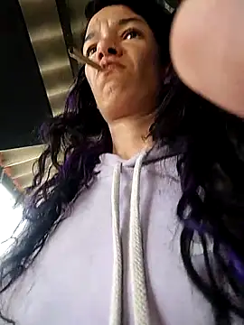 Snapshot of rebekka_simpson chatting on 03/25/26, 02:23 rebekka simpson online show from 03/25/26, 02:23