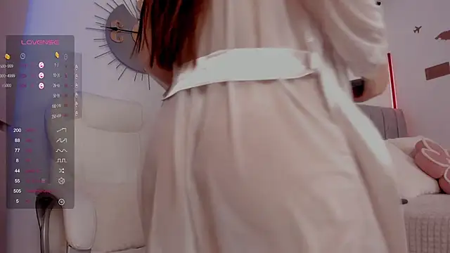 Snapshot of imsofia_ chatting on 09/26/25, 07:40 imsofia  online show from 09/26/25, 07:40