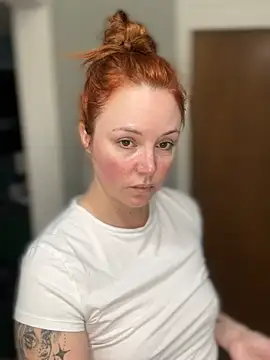 Snapshot of Blaze_Baby chatting on 03/09/26, 02:21 Blaze Baby online show from 03/09/26, 02:21