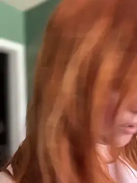 Snapshot of Blaze_Baby chatting on 03/18/26, 05:16 Blaze Baby online show from 03/18/26, 05:16