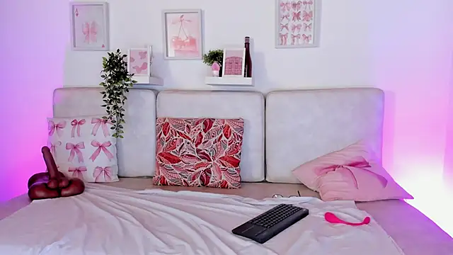 Malka Burning online show from 09/14/25, 08:08