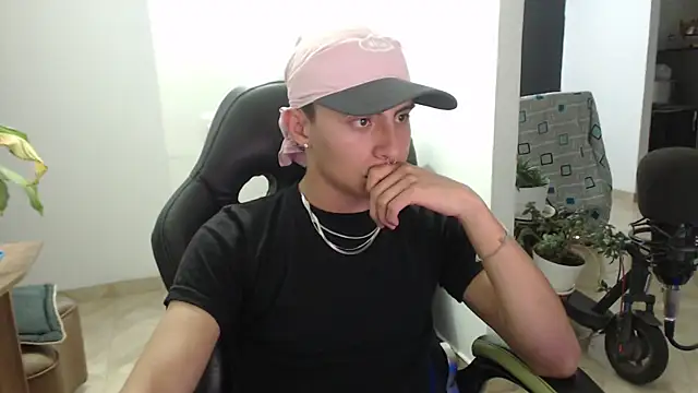 jay dimarco2 online show from 12/23/25, 01:58