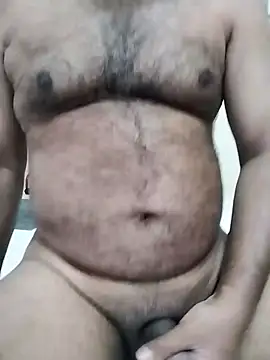 Snapshot of cenyon124 chatting on 01/01/25, 09:17 cenyon124 online show from 01/01/25, 09:17