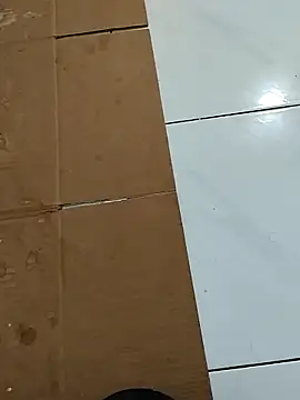 Snapshot of cenyon124 chatting on 12/02/25, 03:18 cenyon124 online show from 12/02/25, 03:18