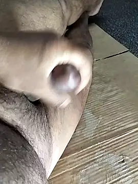 Snapshot of cenyon124 chatting on 03/30/26, 01:17 cenyon124 online show from 03/30/26, 01:17