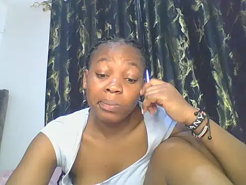Snapshot of _Becky002 chatting on 09/25/25, 08:29  Becky002 online show from 09/25/25, 08:29