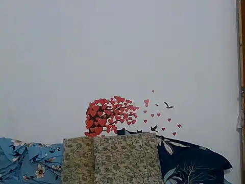 sparkling queen online show from 12/18/24, 08:31