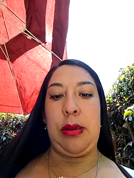 Snapshot of Bella_keny chatting on 06/11/26, 04:05 Bella keny online show from 06/11/26, 04:05