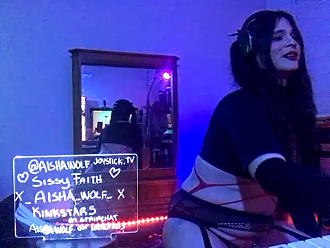 Snapshot of kinkstar5 chatting on 11/08/25, 07:08 kinkstar5 online show from 11/08/25, 07:08