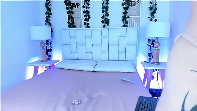 SophieHill gh online show from 01/18/25, 10:39