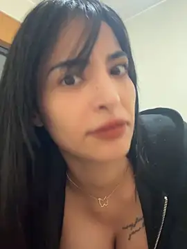 Snapshot of 666THE_AraB__LaTiinaz chatting on 11/11/25, 09:48 666THE AraB LaTiinaz online show from 11/11/25, 09:48