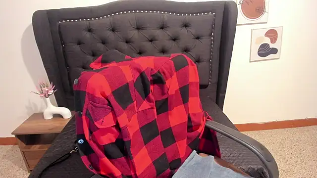 EmaGw online show from 01/20/25, 04:32