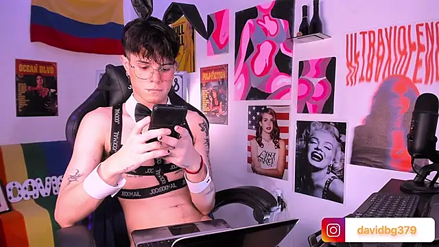 cinnamon boyxxx online show from 02/05/25, 04:06