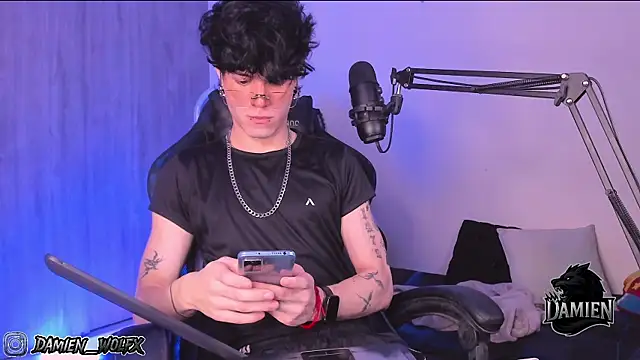 cinnamon boyxxx online show from 09/30/25, 02:05