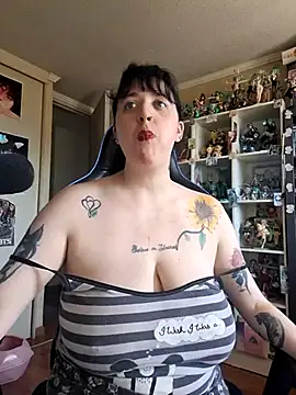 Sora eroneko online show from 11/14/25, 01:54