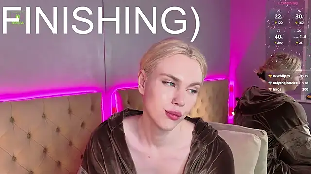 DanielPaige  online show from 01/22/25, 04:02