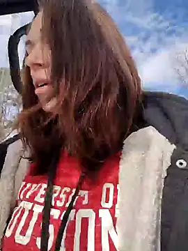 Snapshot of Genevieve143 chatting on 01/21/25, 06:45 Genevieve143 online show from 01/21/25, 06:45