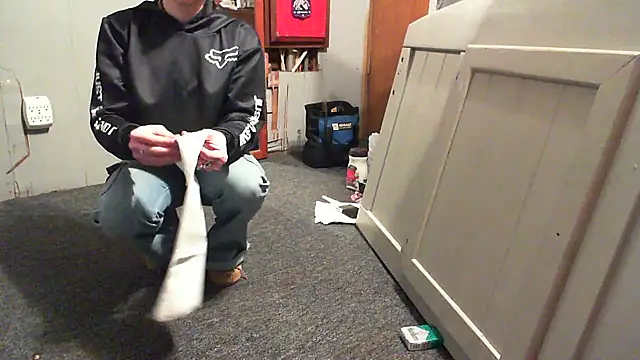 Snapshot of Genevieve143 chatting on 02/25/25, 10:47 Genevieve143 online show from 02/25/25, 10:47