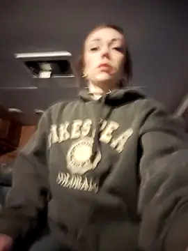 Snapshot of Genevieve143 chatting on 03/17/26, 12:15 Genevieve143 online show from 03/17/26, 12:15