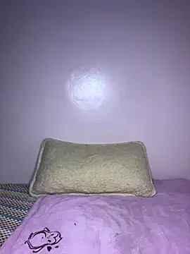 Snapshot of Jumanaa chatting on 11/20/25, 09:25 Jumanaa online show from 11/20/25, 09:25