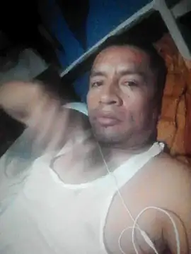 Snapshot of Elegante42per chatting on 01/06/25, 11:42 Elegante42per online show from 01/06/25, 11:42