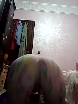 Snapshot of ArabJazmin6 chatting on 10/11/25, 09:46 ArabJazmin6 online show from 10/11/25, 09:46