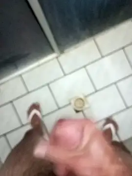 Snapshot of Din0071 chatting on 12/07/24, 08:38 Din0071 online show from 12/07/24, 08:38