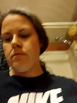 velvetta  online show from 03/03/25, 05:31