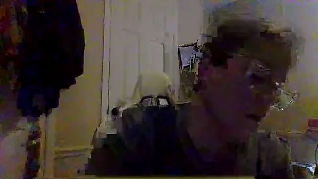 velvetta  online show from 03/21/25, 04:51