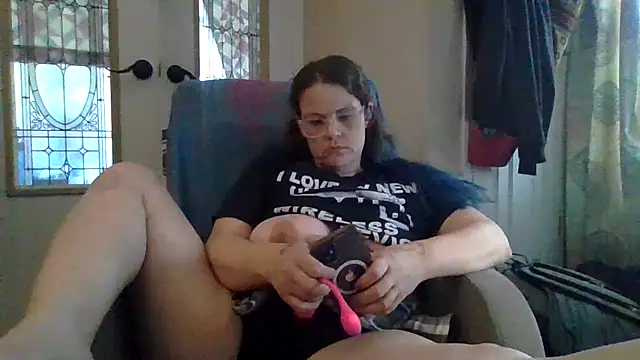 velvetta  online show from 10/15/25, 04:51