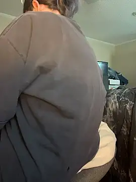 velvetta  online show from 12/17/25, 06:58