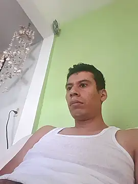 josehot151515 online show from 12/02/25, 05:41