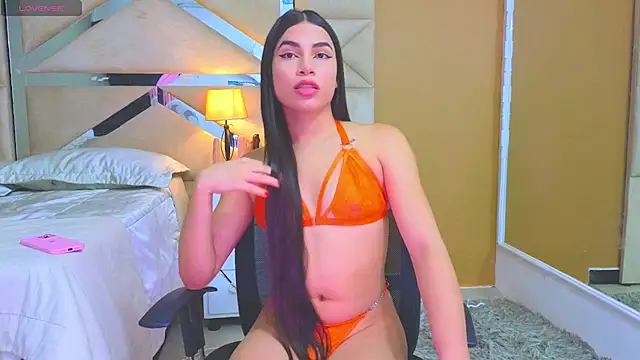 Tiphani walker  online show from 12/29/24, 09:20