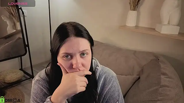 Kvetachka online show from 11/25/25, 01:49