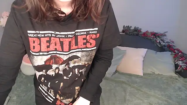 Mini Diva online show from 01/05/25, 09:05