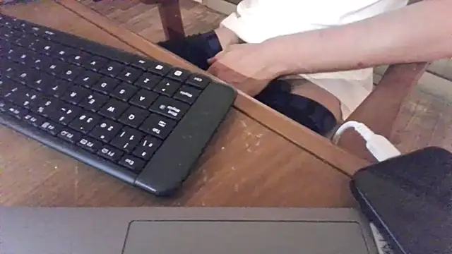 nicolaaaaas online show from 02/14/25, 12:30