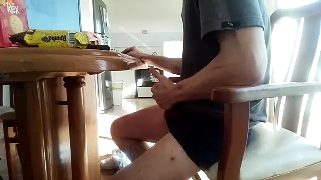 nicolaaaaas online show from 03/10/25, 12:37