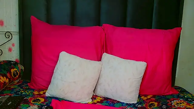 Kiaralane xx online show from 12/08/24, 02:07